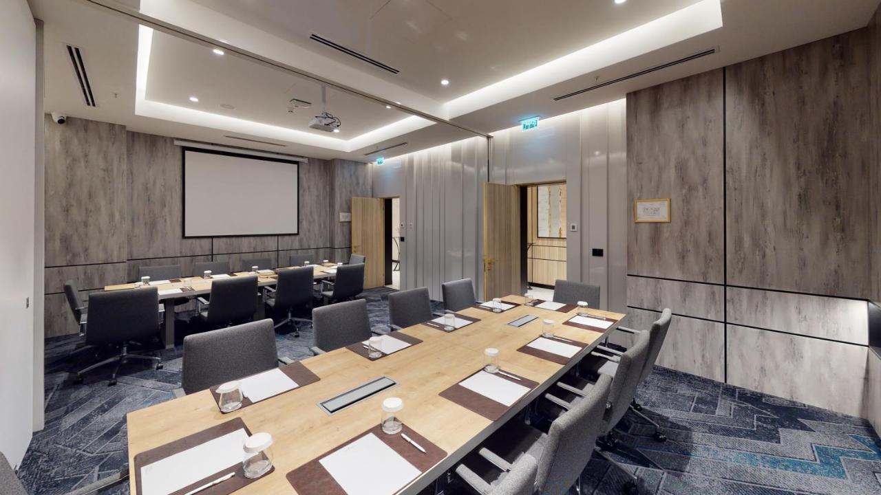 Intercontinental Baku By Ihg Otel Dış mekan fotoğraf Meeting room