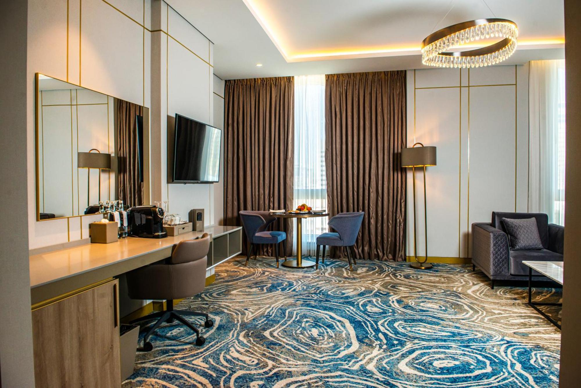 Intercontinental Baku By Ihg Otel Dış mekan fotoğraf Suite