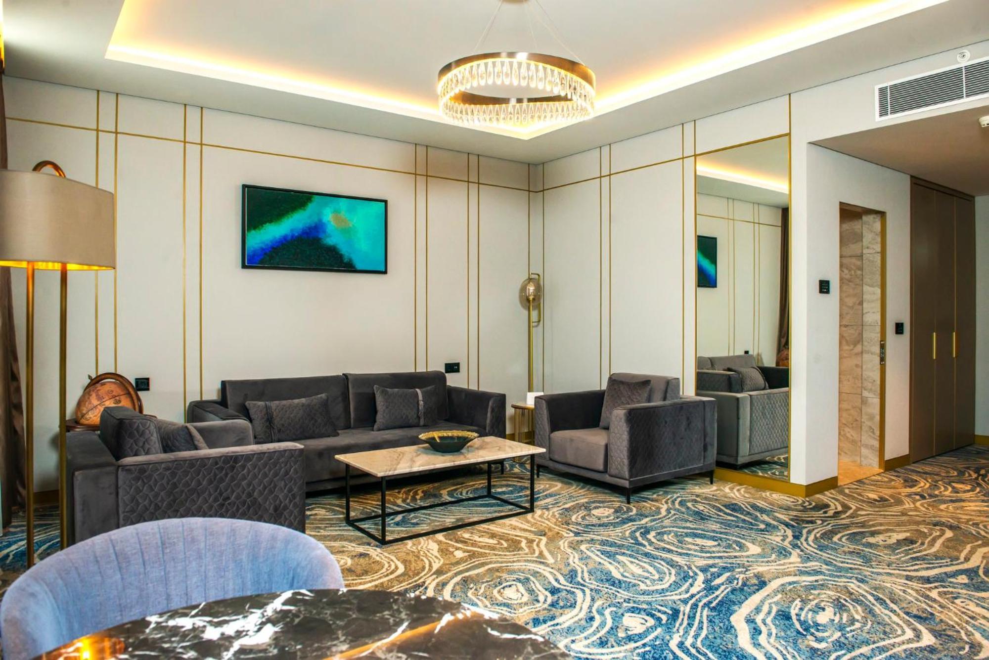 Intercontinental Baku By Ihg Otel Dış mekan fotoğraf The interior of the hotel